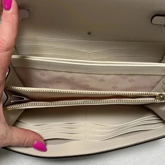 KATE SPADE ♠️ Purse, wallet w/chain. NWT. - Picture 3 of 5